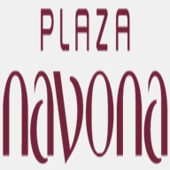 plazanavona.com