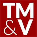 twomenandavacuum.com