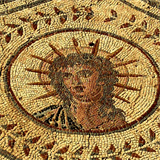 italicasalonequipment.com