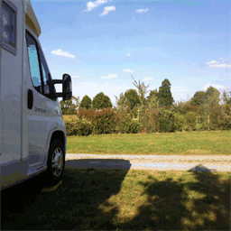 campingcarbalades.fr